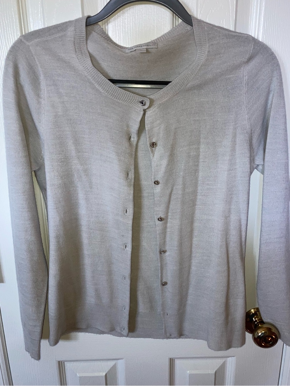 New York & Company Light Gray Crewneck Button Cardigan